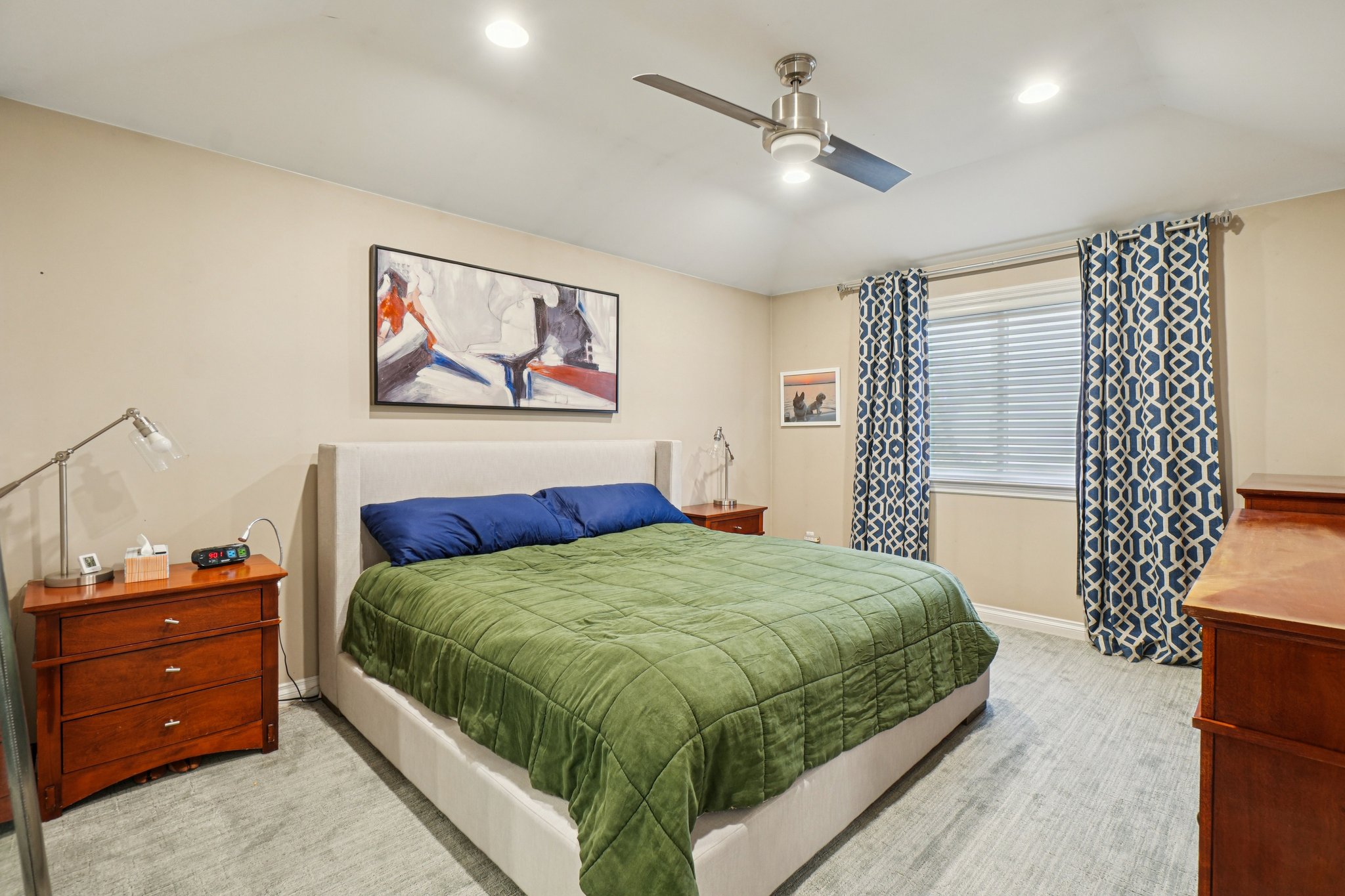 Webster Ave-S2303-018.jpg