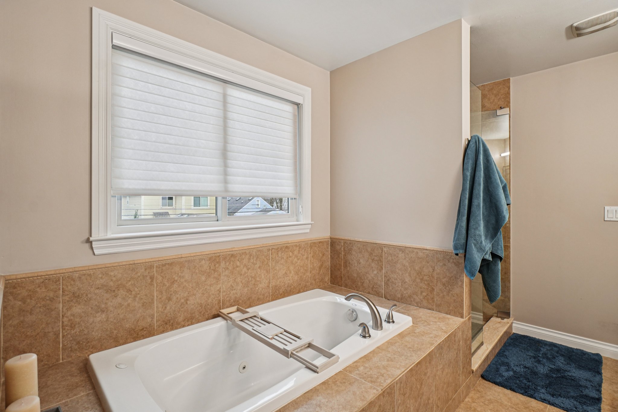 Webster Ave-S2303-019.jpg