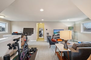 Webster Ave-S2303-031.jpg