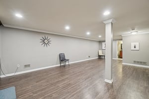 Webster Ave-S2303-035.jpg