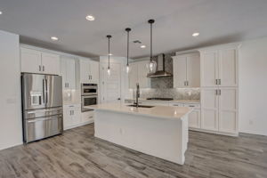 W Rowel Rd-011