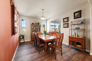 Dining Room (1)