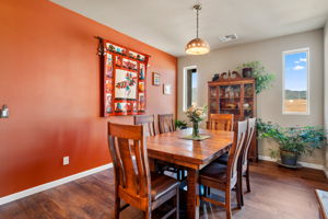 Dining Room (3)