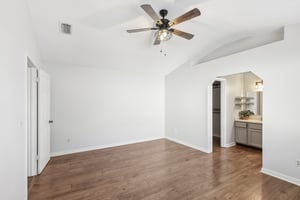 Bee St N-017.jpg