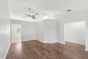 Bee St N-019.jpg