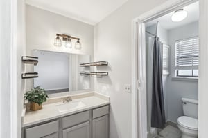 Bee St N-020.jpg