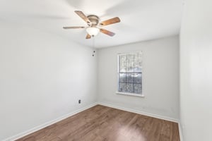 Bee St N-024.jpg