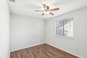 Bee St N-029.jpg