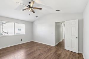 Bee St N-033.jpg