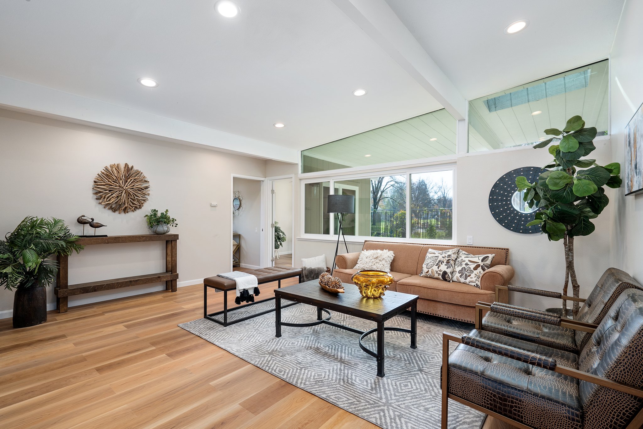 1336 Brown Dr, Davis, CA 95616, USA Photo 6