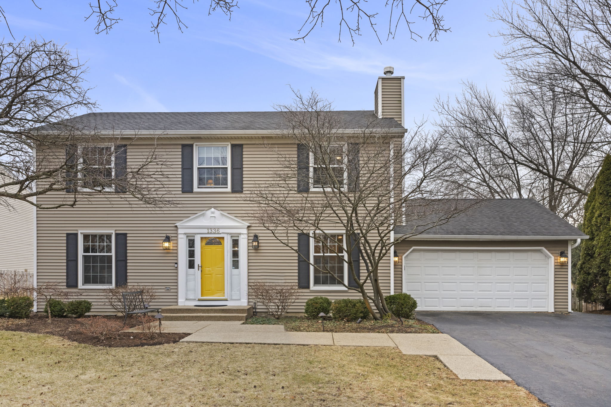 1336 Chestnut Ridge Dr, Naperville, IL