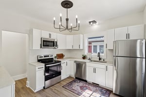E Erie Ave-S1309-013.jpg