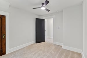 E Erie Ave-S1309-022.jpg