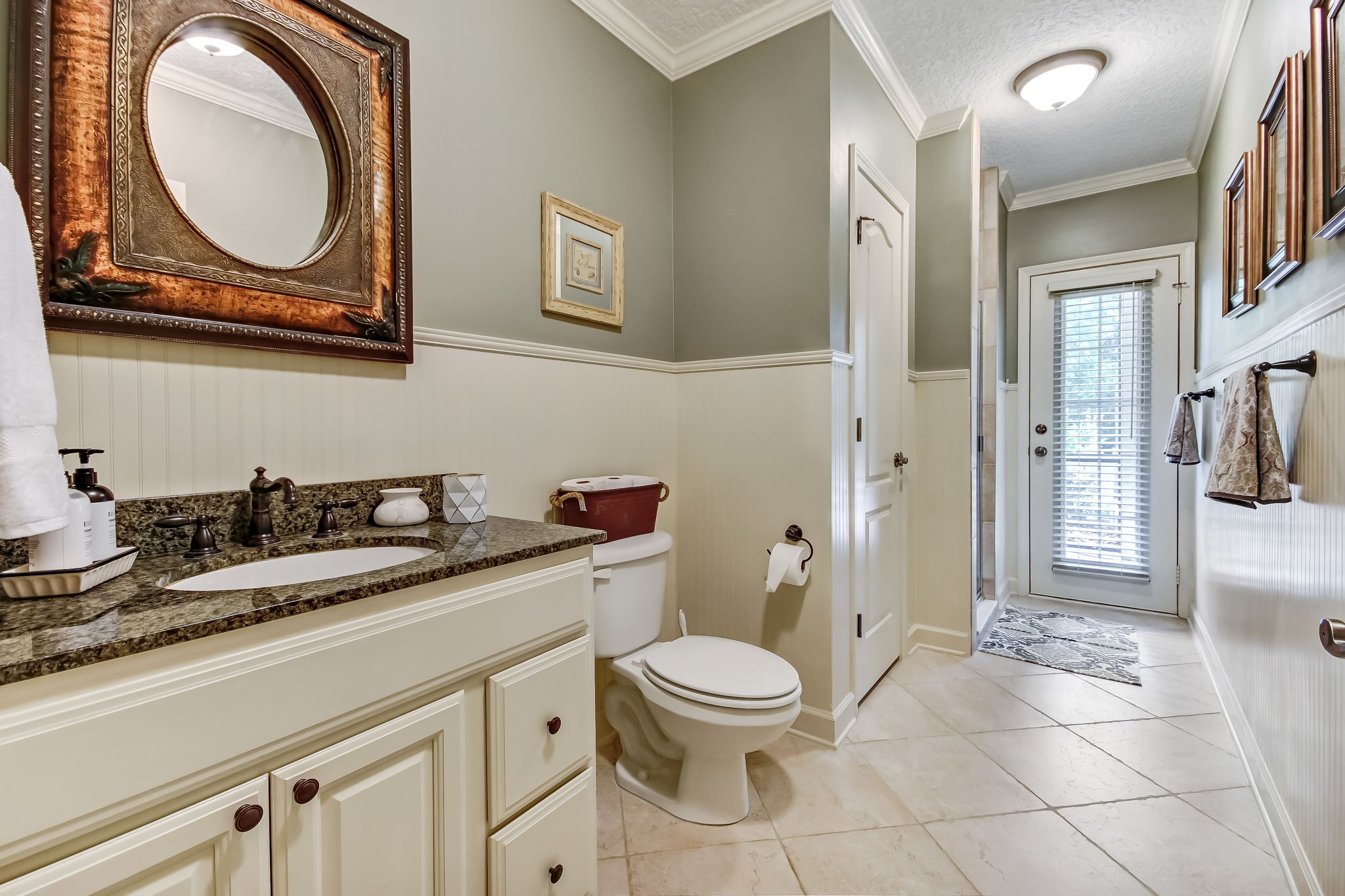 Pool Bath with Shower