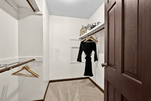  Photo 34
