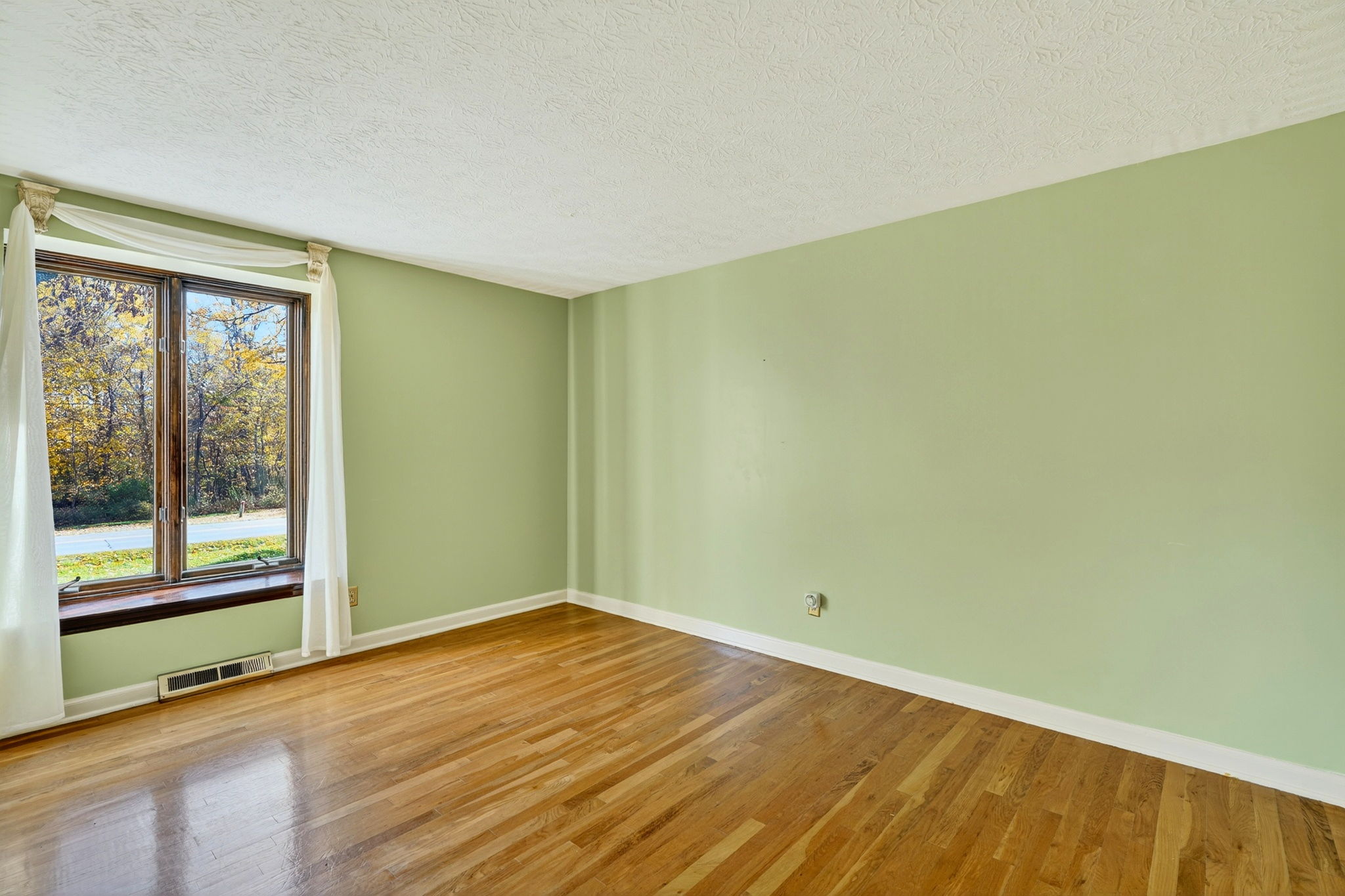 13365 Milnor Rd NW (27)