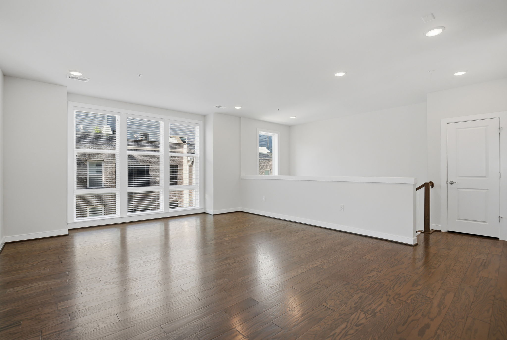 13367 Launders St _012