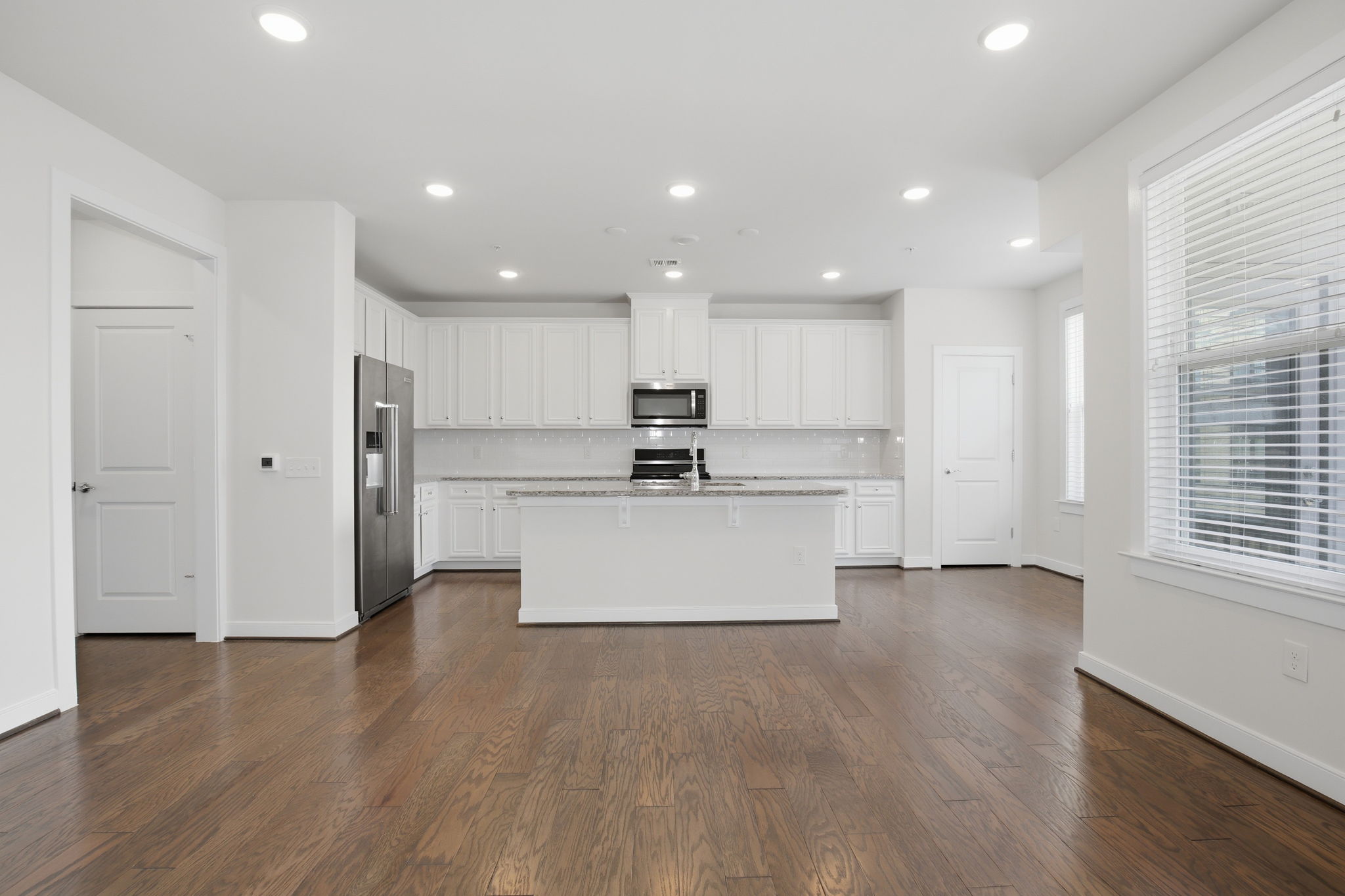 13367 Launders St _018