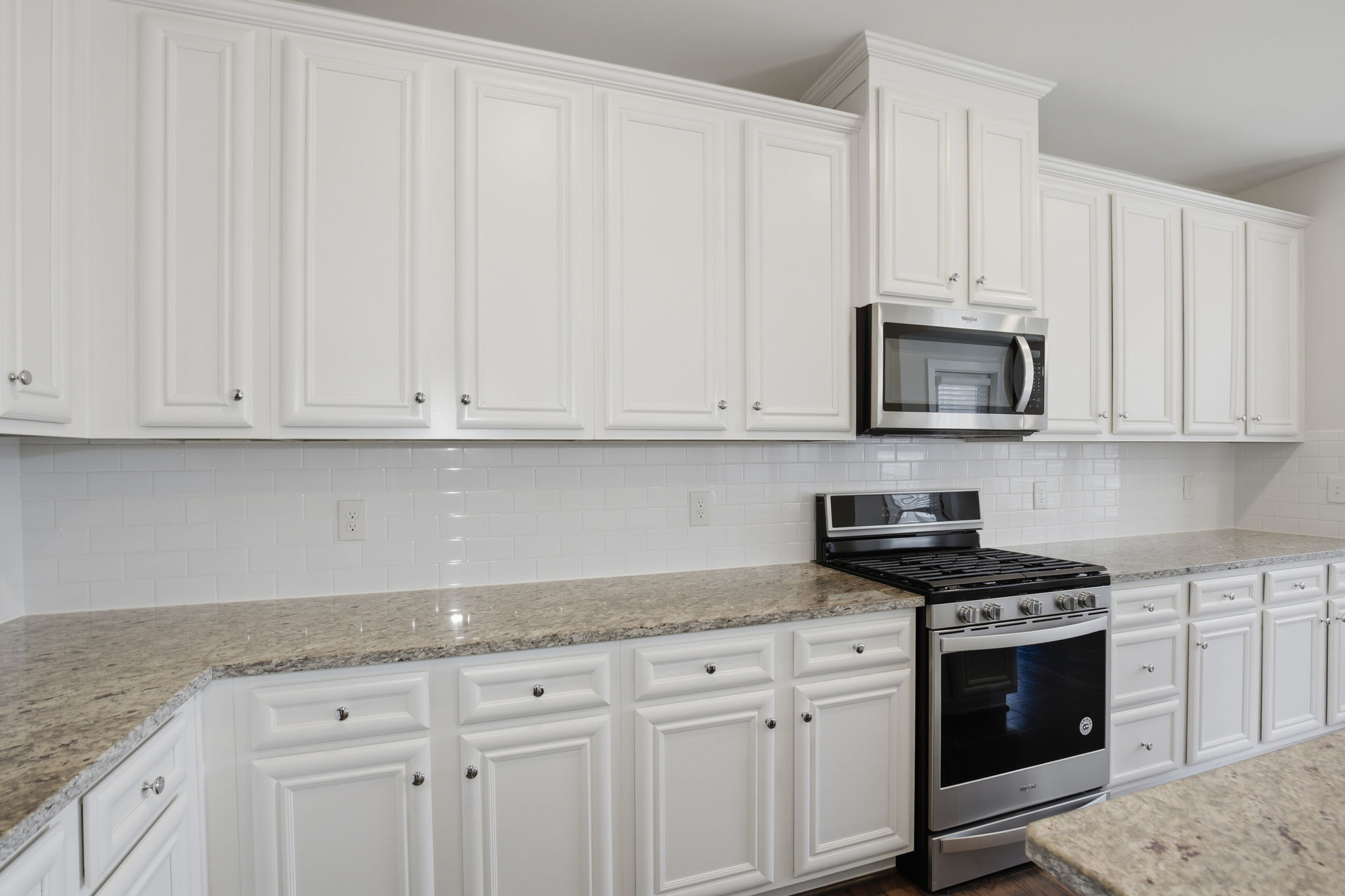 13367 Launders St _023