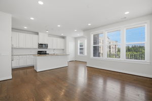 13367 Launders St _017