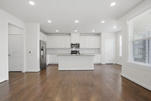 13367 Launders St _018