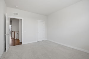 13367 Launders St _047