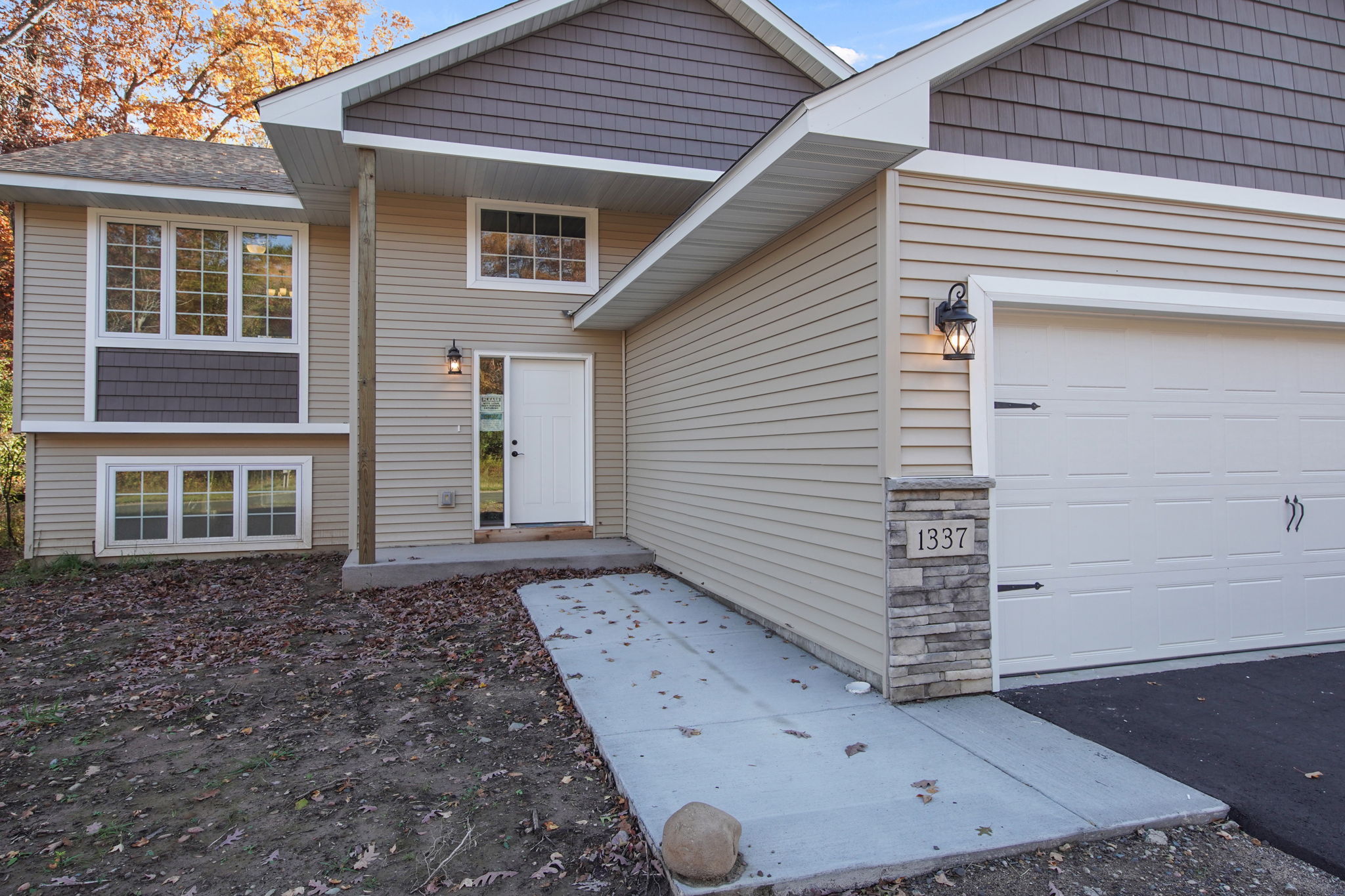  1337 Green Tree Dr, Saint Croix Falls, WI 54024, US Photo 4