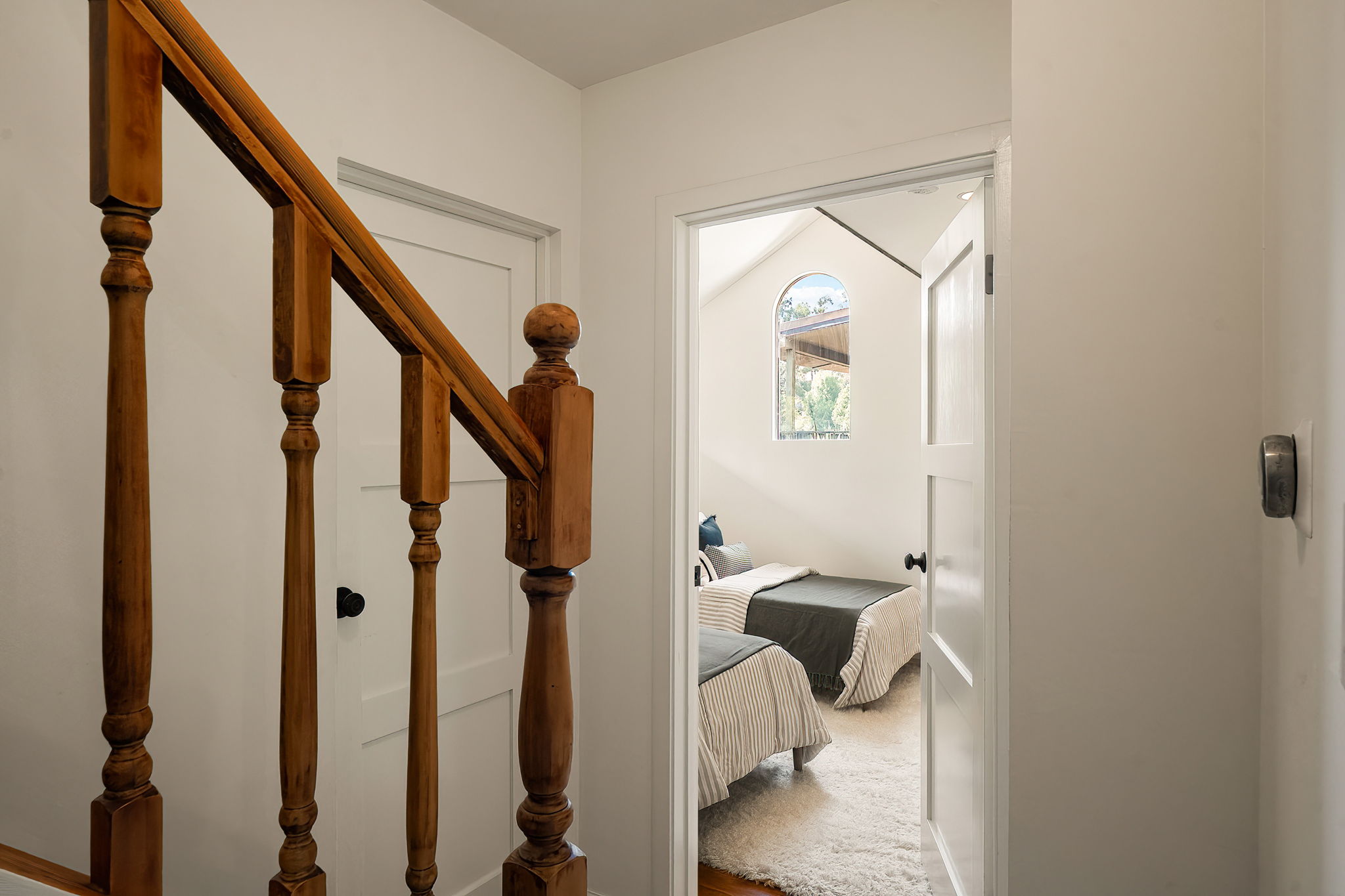 1337 Neola Street-35