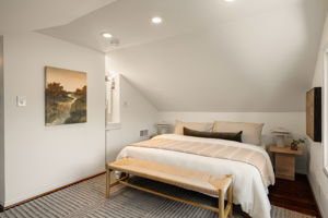 1337 Neola Street-49