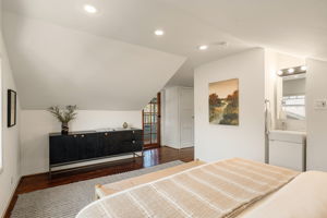 1337 Neola Street-51