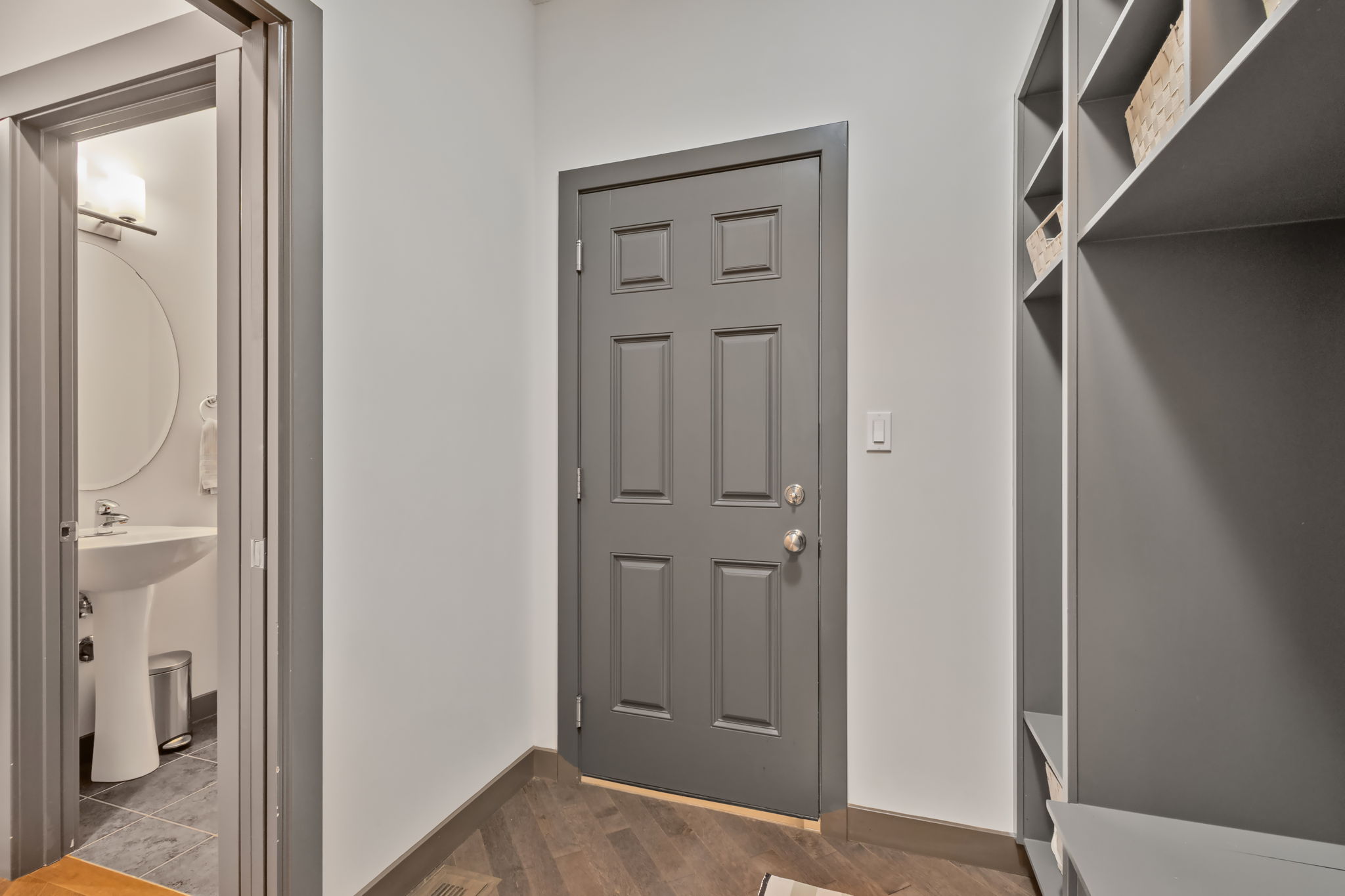  Photo 87