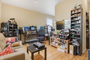 1337 W Barry Ave 1R - Matt Liss_001