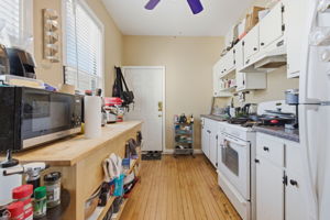 1337 W Barry Ave 1R - Matt Liss_002