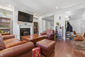 1337 W Barry Ave 2 - Matt Liss_002