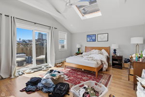 1337 W Barry Ave 2 - Matt Liss_012