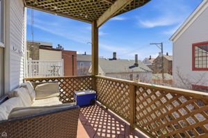 1337 W Barry Ave 2 - Matt Liss_016