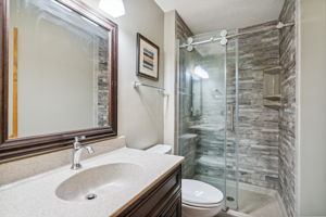 12_Interior