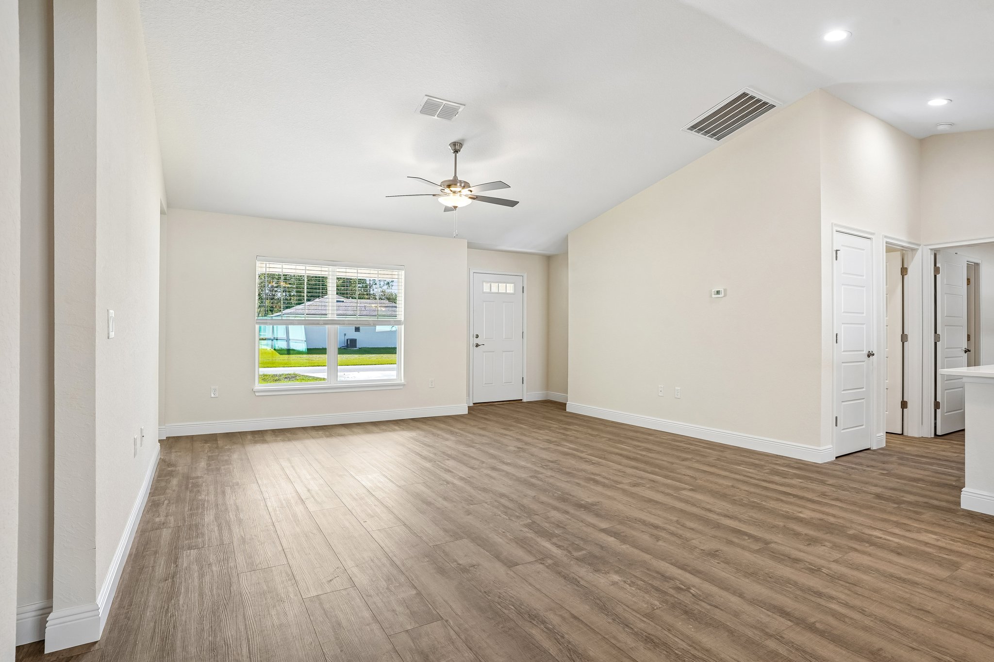 SW 71st Ct-S2808-007.jpg