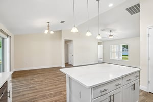 SW 71st Ct-S2808-016.jpg