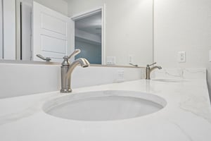 SW 71st Ct-S2808-025.jpg