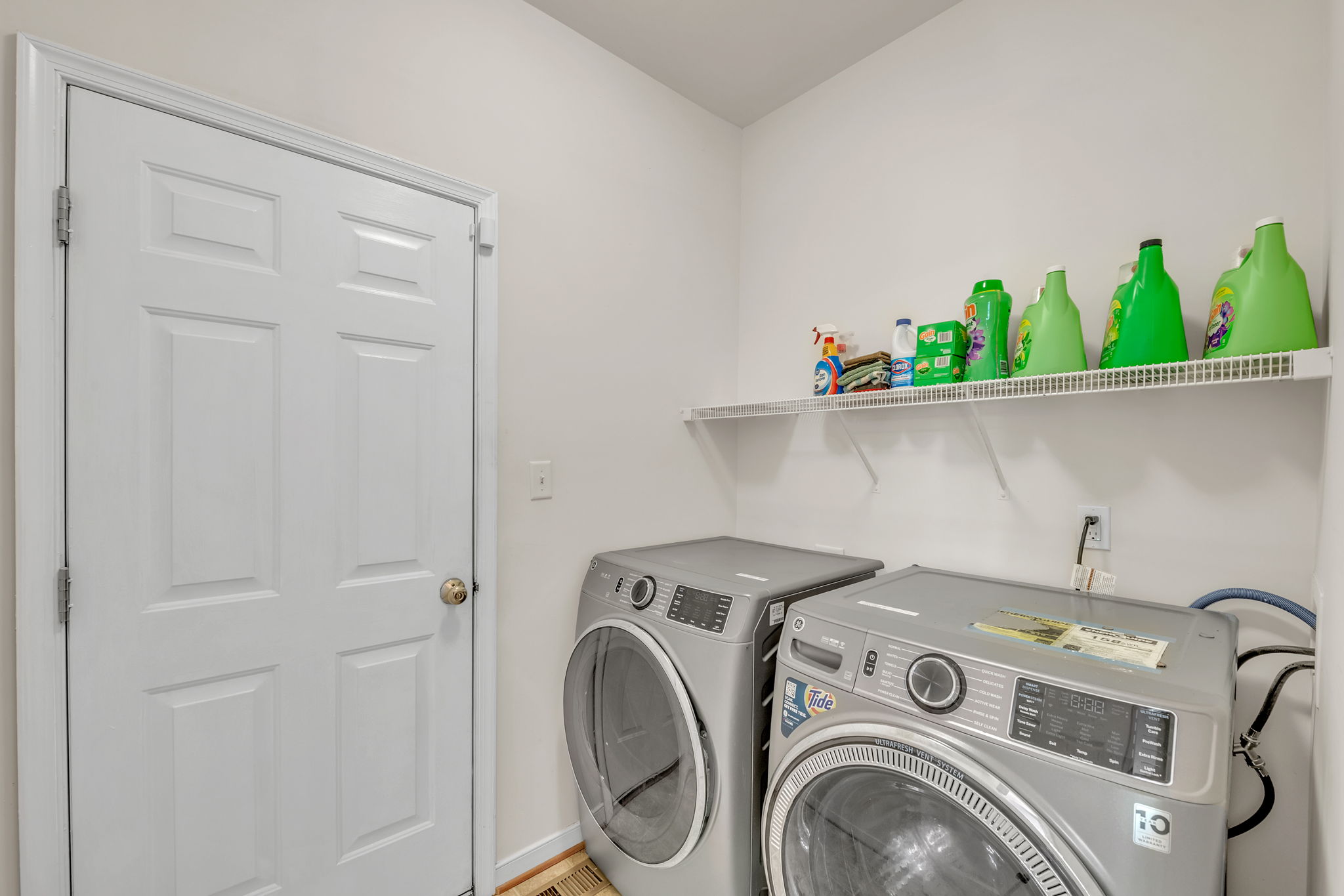 LAUNDRY RM