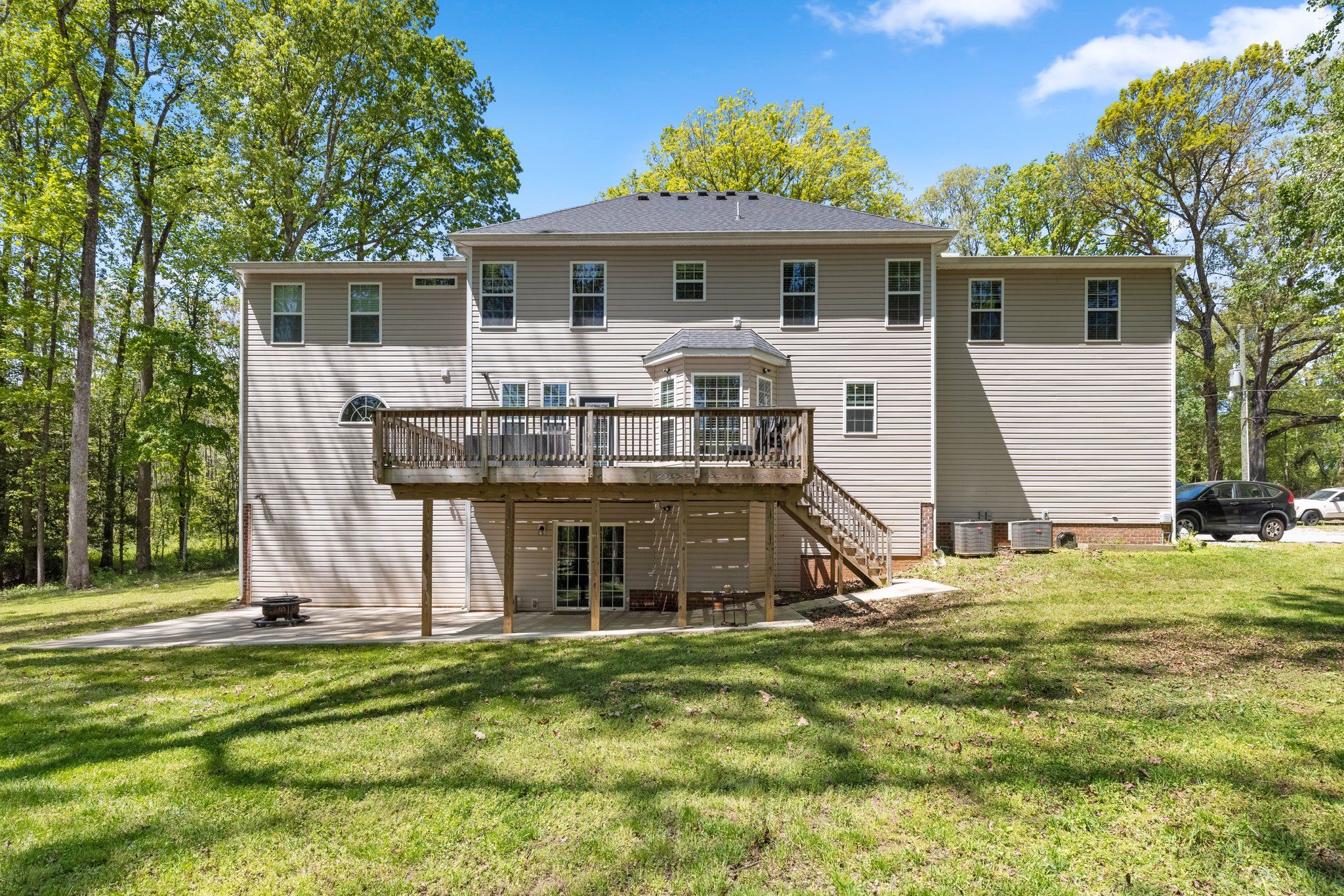  Photo 37