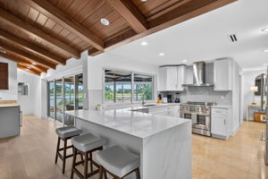 Breakfast Bar