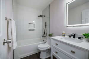  Photo 31