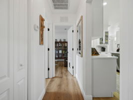  Photo 31
