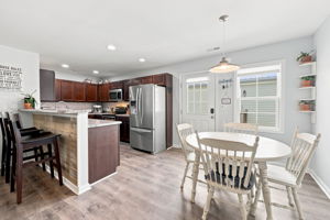 Kitchen/Dining Area