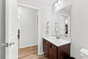 Guest Half Bath/Laundry