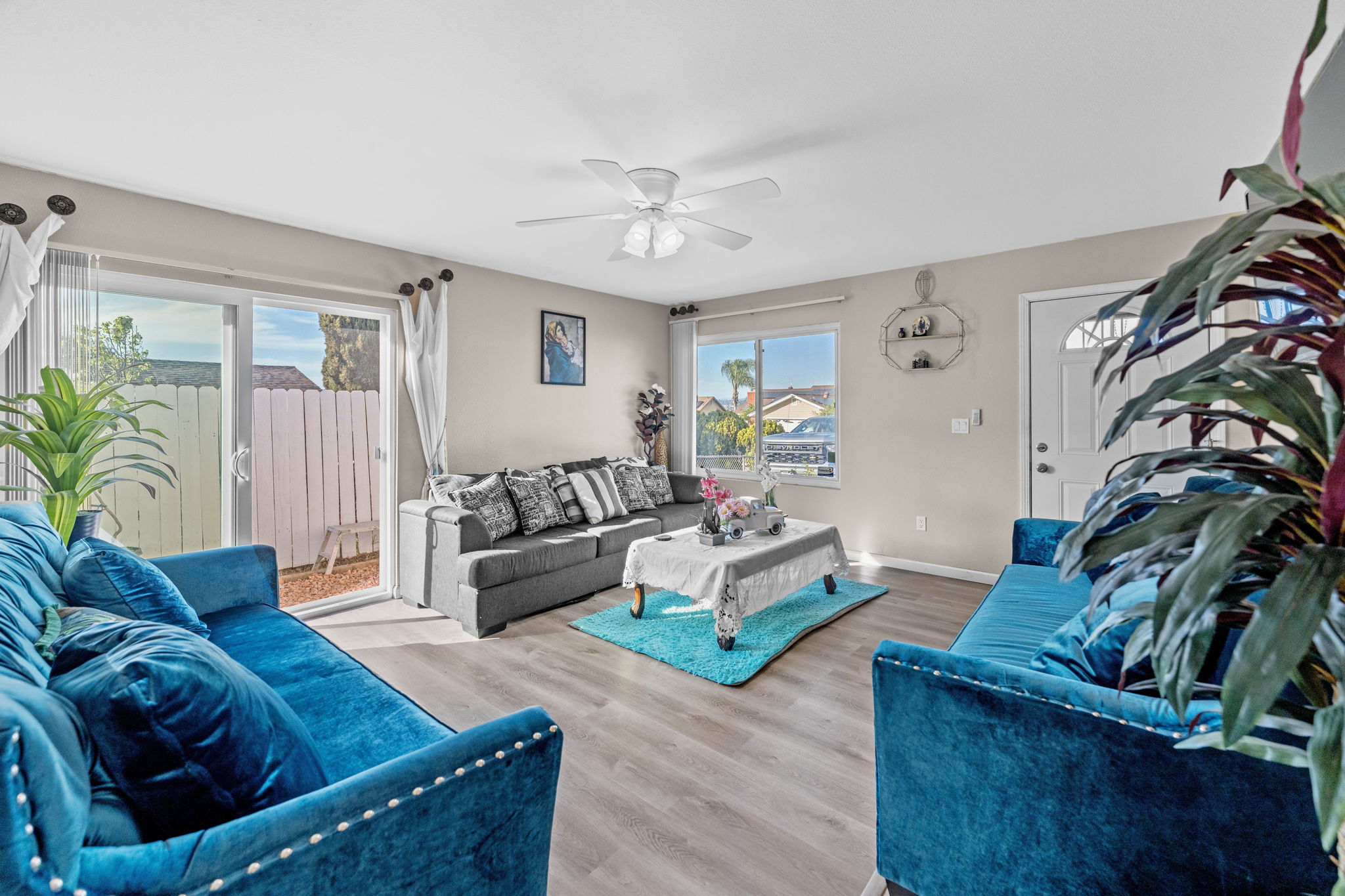 134-138 Demona Pl, Spring Valley, CA 91977