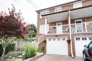 134 Beaver Terrace, Toronto ON