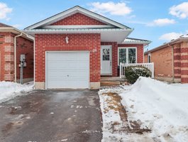 134 Benson Dr, Barrie, ON L4N 7Y3, Canada Photo 0